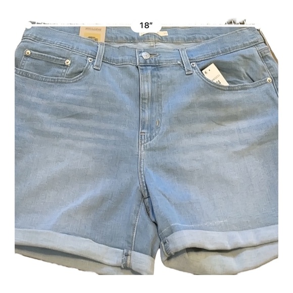 Levi's Women's Mid Length Shorts Indigo Light Wash Size 34 NWT Cuffed Flawed - Picture 5 of 8